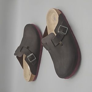 Birkenstock Boston Leather Mule Clogs Women 10 or Men 8; Snug fit Runs smallish